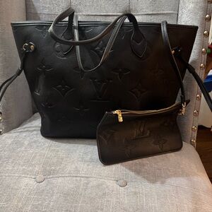 neverfull all black tote with matching wallet